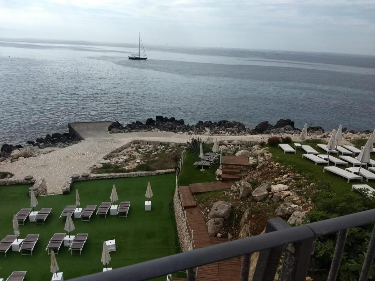 Casa Vacanze Vincenzo E Rosanna Castro  Экстерьер фото